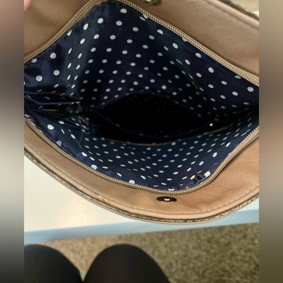 Urban Expressions Tan Clutch Bag - Picture 7 of 7